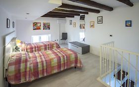 Maniace Homes - Federico&Angelica